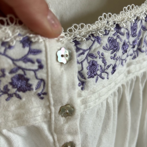 laurenmorgan413 - Eileen West White Flannel Nightgown Prairie Victorian M - Picture 3 of 12